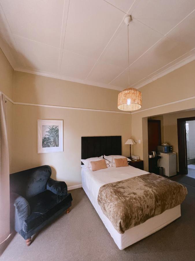 Ebony Lodge Umtata Exterior photo