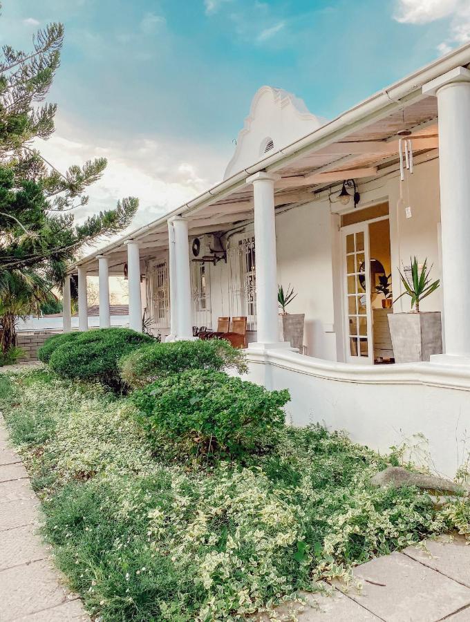Ebony Lodge Umtata Exterior photo
